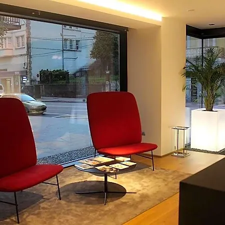 Hotel U