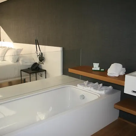 Hotel U 4*