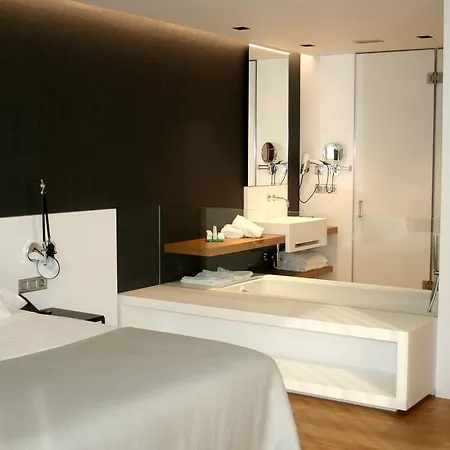 U Hotel Viveiro