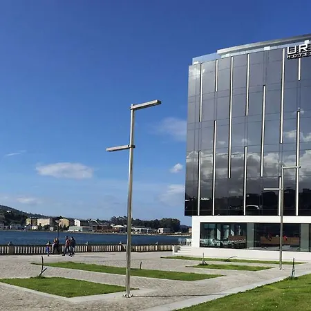 U 4* Viveiro